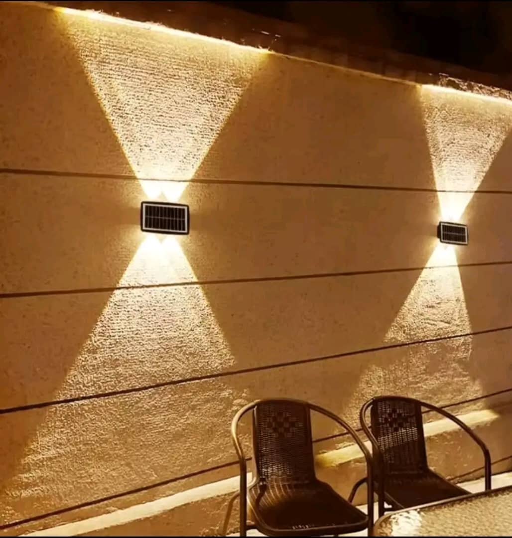 LAMPE MURALE SOLAIRE - Akwa Marketplace